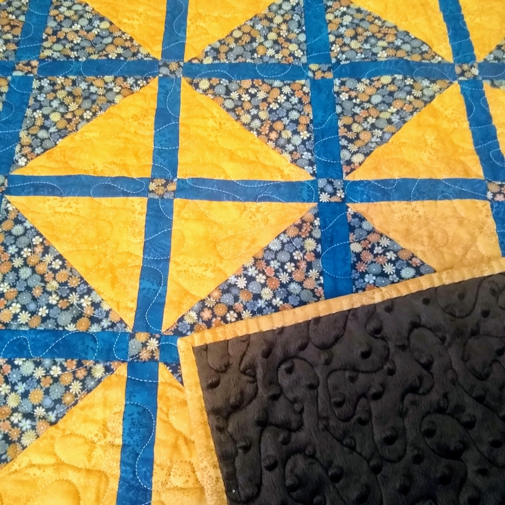 Handmade Quilt - Picture 4 of 4
